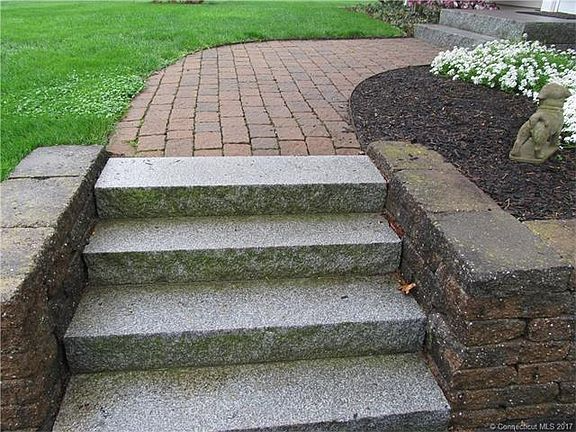 5524 S 9 Mile Rd - Photo 2 of 3