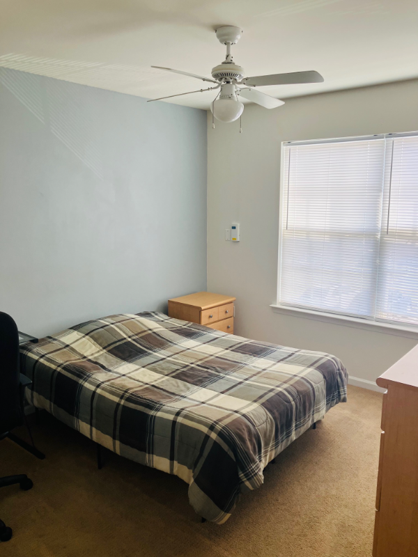 118 University Village Drive - Photo 7 of 19