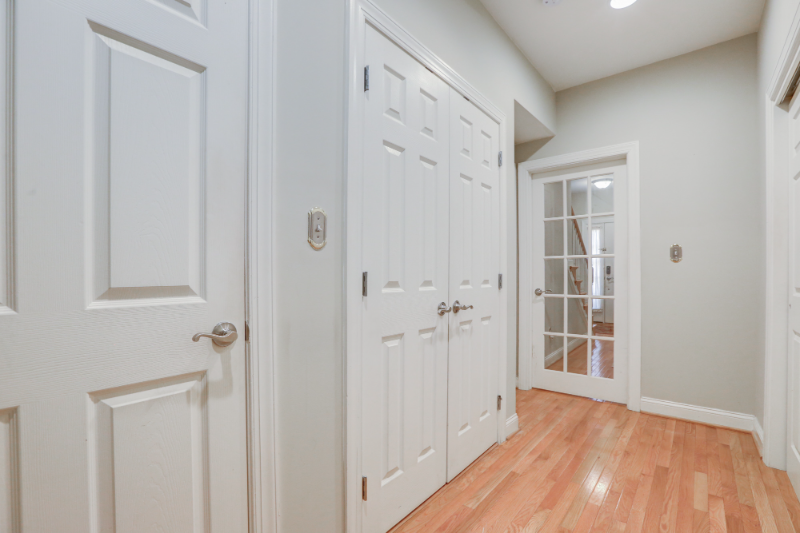 194 Christina Landing Dr - Photo 2 of 18