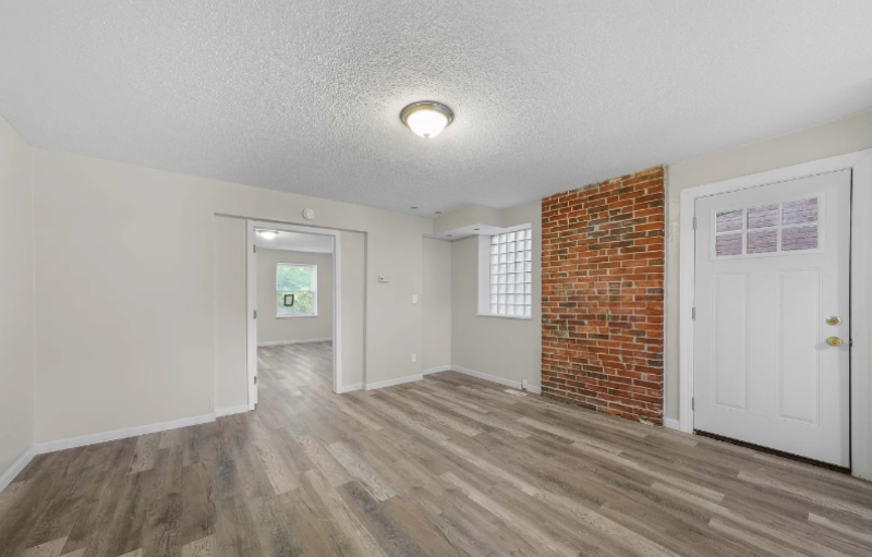 3325 Itaska St - Photo 3 of 19