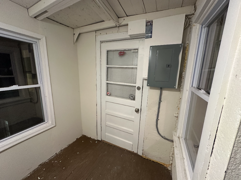 381 S 3rd St #381UNIT3 - Photo 3 of 20