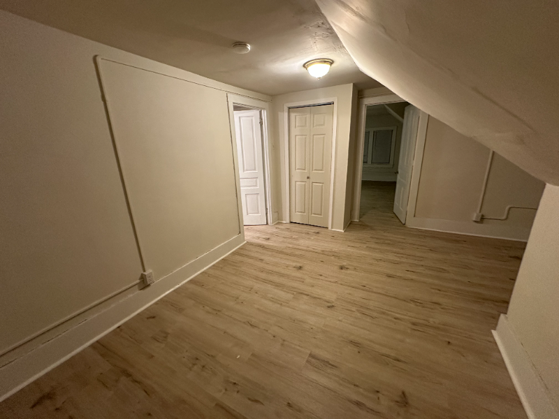 381 S 3rd St #381UNIT3 - Photo 7 of 20