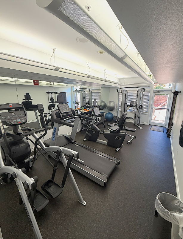 2700 E Cherry Creek South Dr #117 - Photo 3 of 20