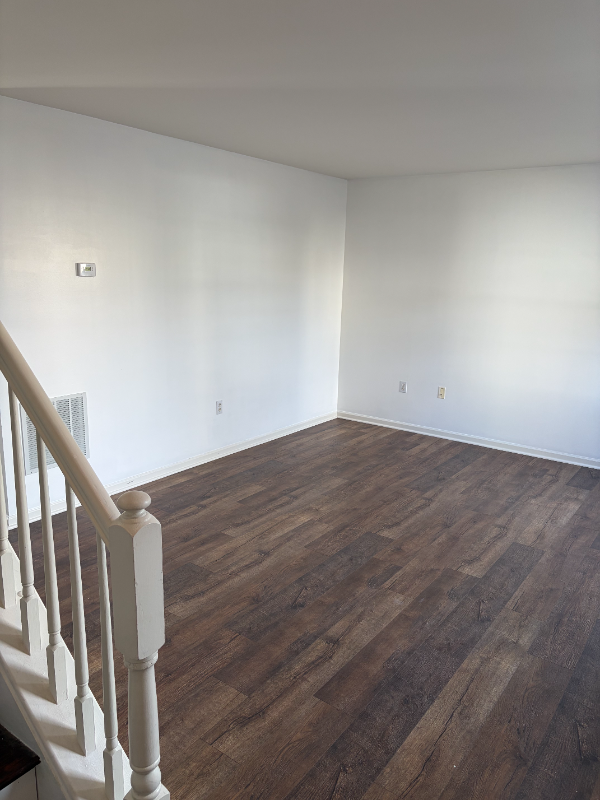 358 Cherry St - Photo 3 of 12