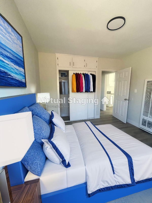 1814 W 22nd St #1 - Photo 3 of 7