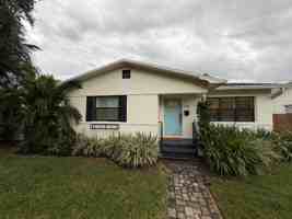 featured image of 234 24th Ave N