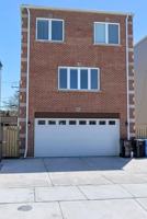 featured image of 6027 W Giddings St