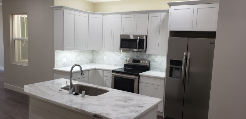 105 E 5th St #A - Photo 4 of 16