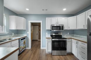 2118 S Jackson Ave - Photo 1 of 1