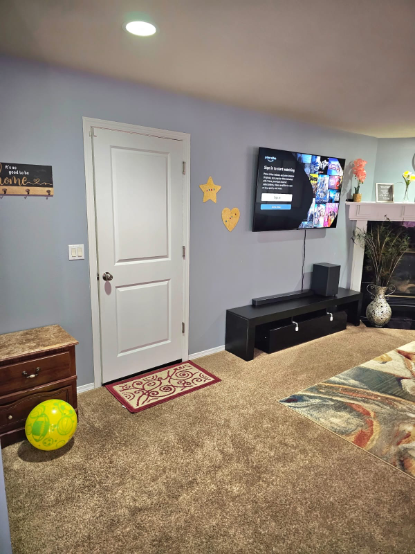 18447 95th Ave E - Photo 3 of 14