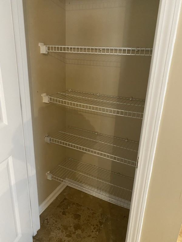 75 Prince Edward Way - Photo 7 of 11