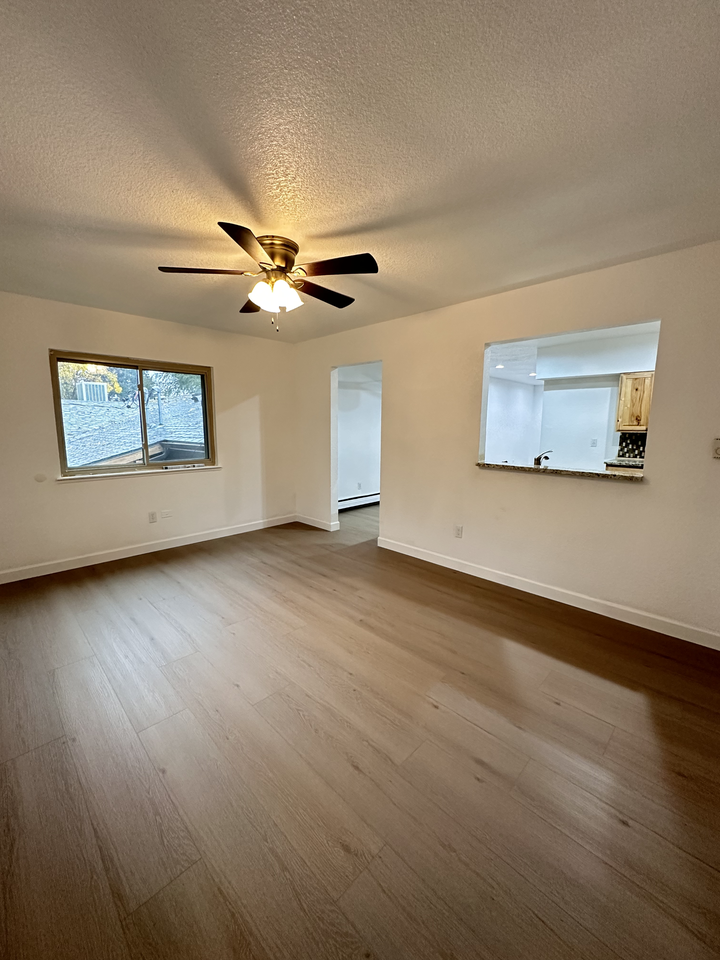 4530 Holland St #4530 - Photo 5 of 24