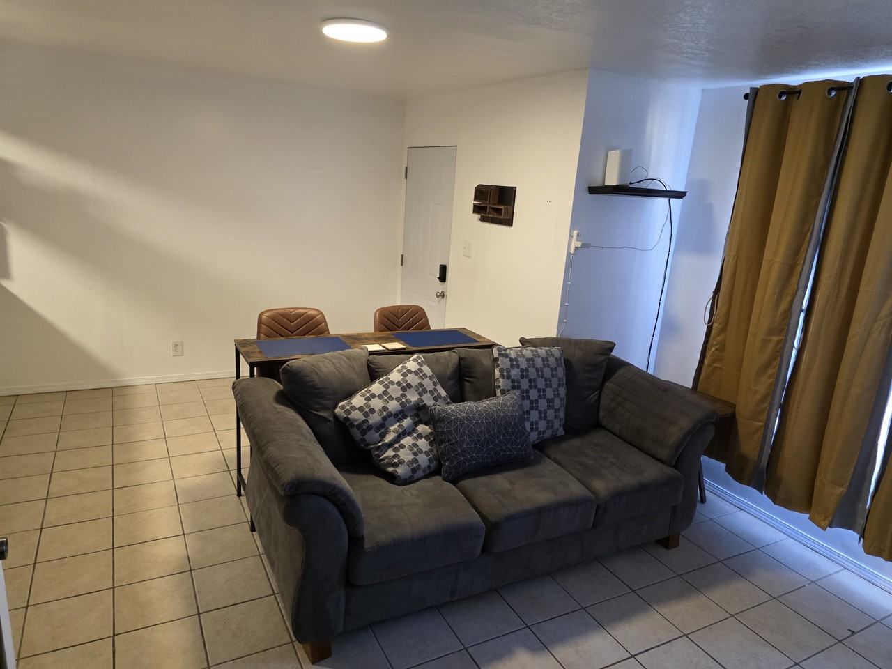 346 Virginia Street Northeast #3 - Photo 4 of 10