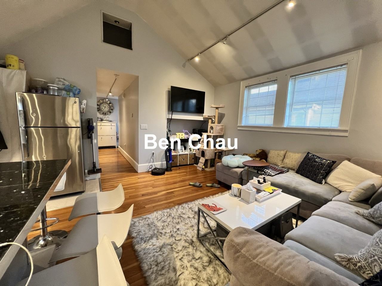 45 Lincoln St #2 - Photo 4 of 14