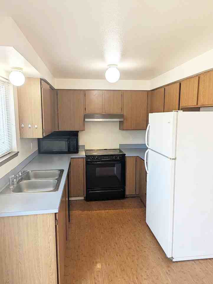 7816 Timber Hill Dr #F - Photo 4 of 6