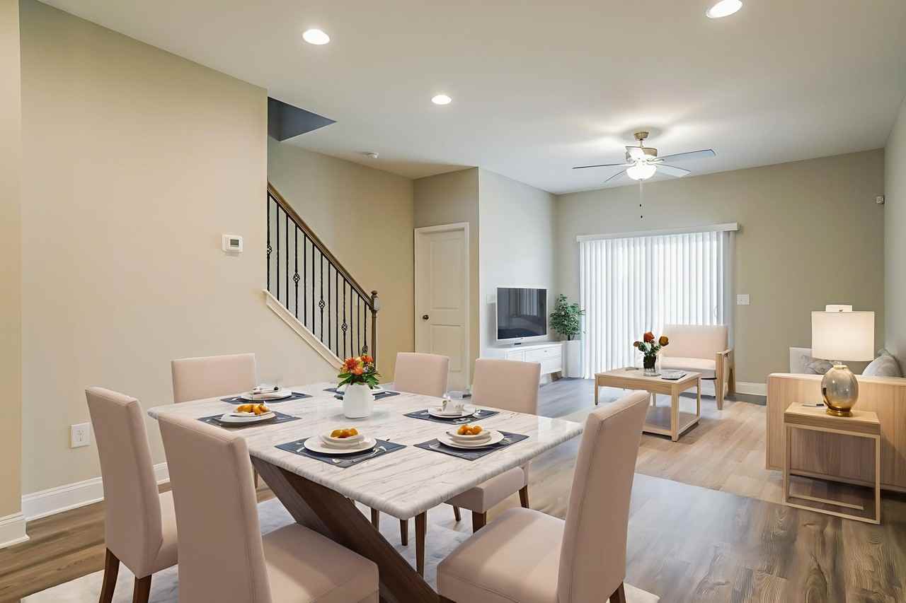 7223 Bellacroft Dr - Photo 3 of 34