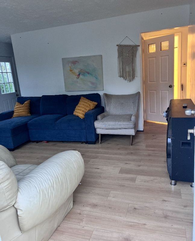 229 Manassas Dr - Photo 2 of 4