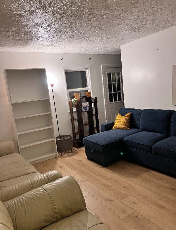 229 Manassas Dr - Photo 3 of 4