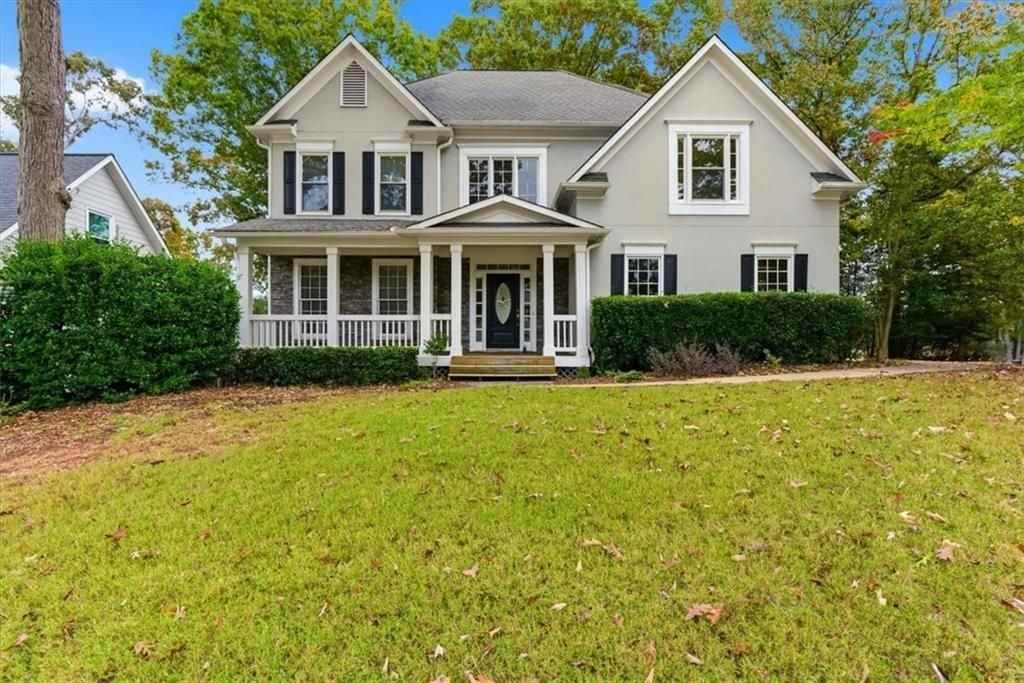 3986 Fox Glen Dr - Photo 3 of 50