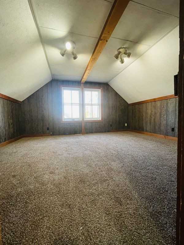 250 Douglas Ave E - Photo 3 of 5