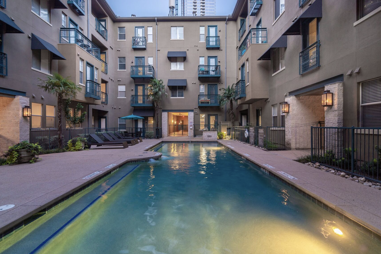 211 Walter Seaholm Drive - Photo 6 of 11