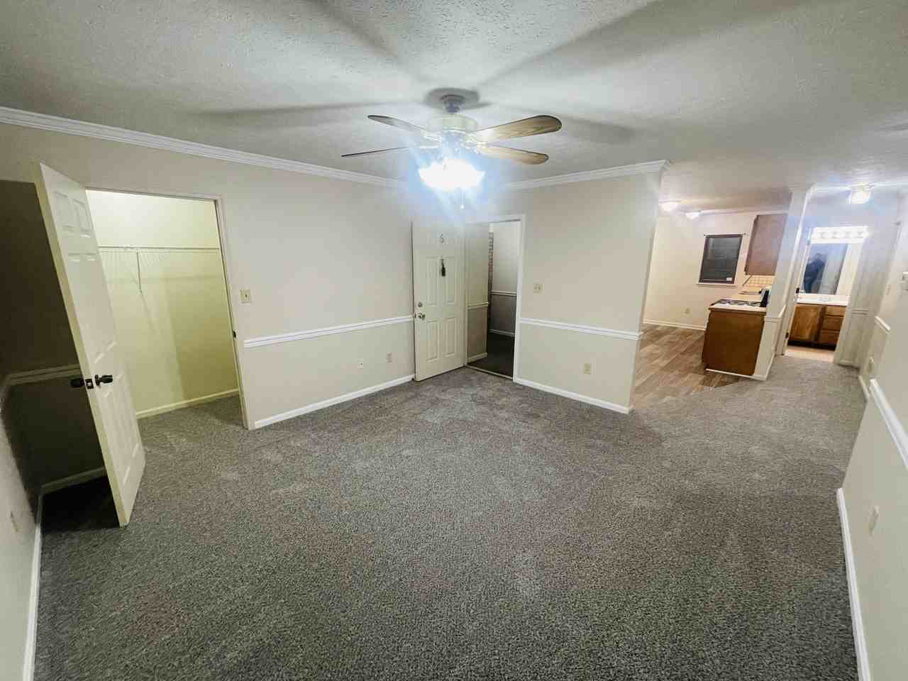 3326 Breckenridge Lane #6 - Photo 3 of 15