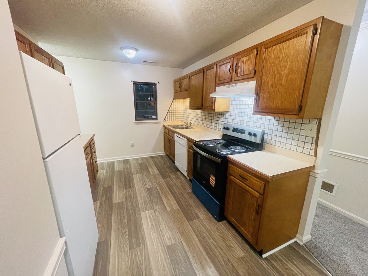 3326 Breckenridge Lane #6 - Photo 5 of 15