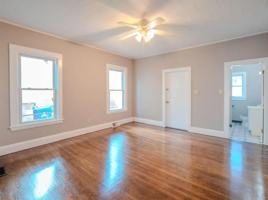 featured image of 17 Franklin Street #1