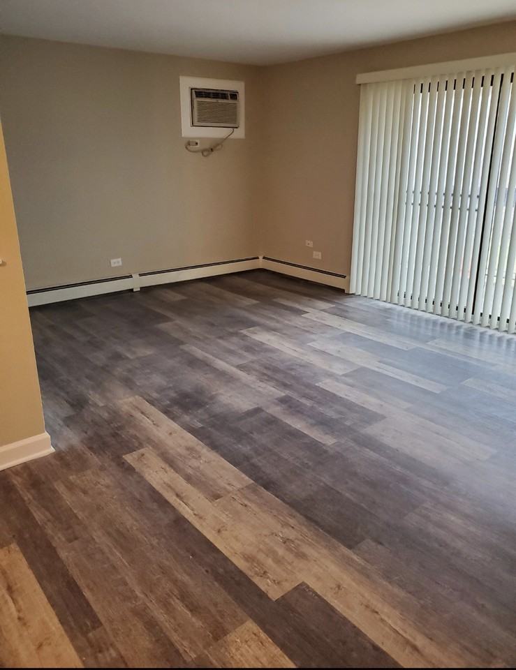 Undisclosed Address #2C - Photo 2 of 5