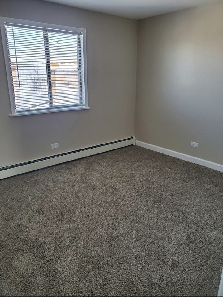 Undisclosed Address #2C - Photo 3 of 5