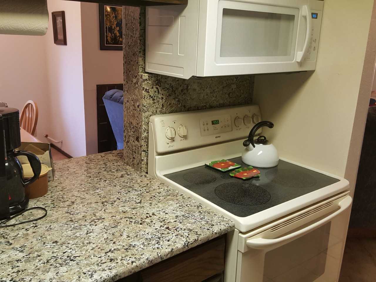 1058 Fontmore Rd #D - Photo 7 of 13