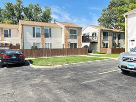 featured image of 1964 Kenilworth Cir #F