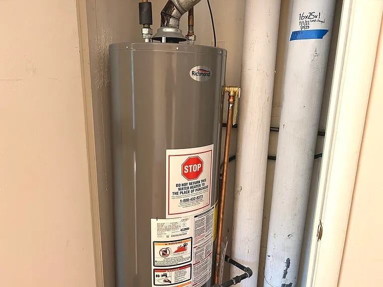 1964 Kenilworth Cir #F - Photo 5 of 24