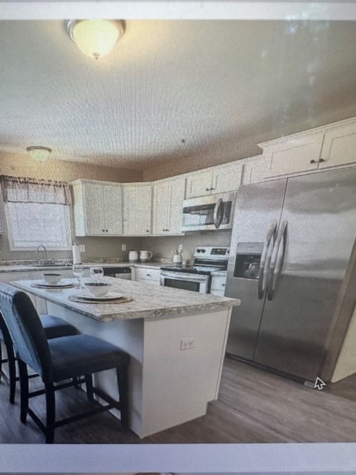 55+ One Bedroom Unit in Salem - Photo 3 of 20