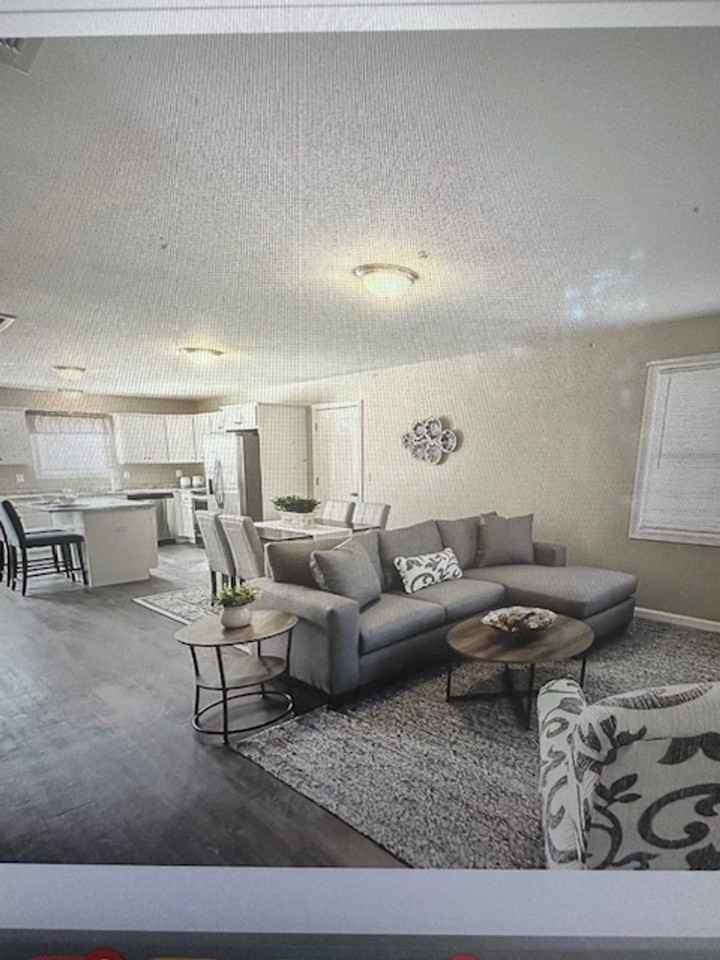 55+ One Bedroom Unit in Salem - Photo 4 of 20