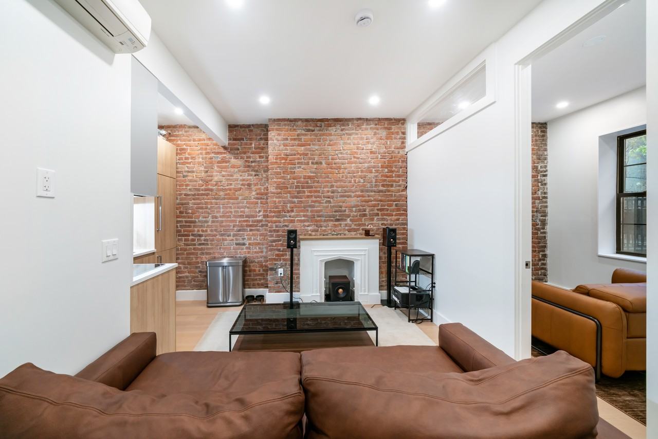 43 West 8th Street #3B - Photo 2 of 28