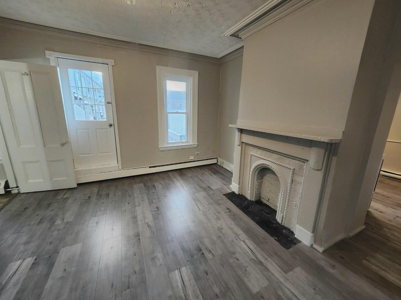 101 99-101 Elliott Row - 4 #4 - Photo 6 of 11