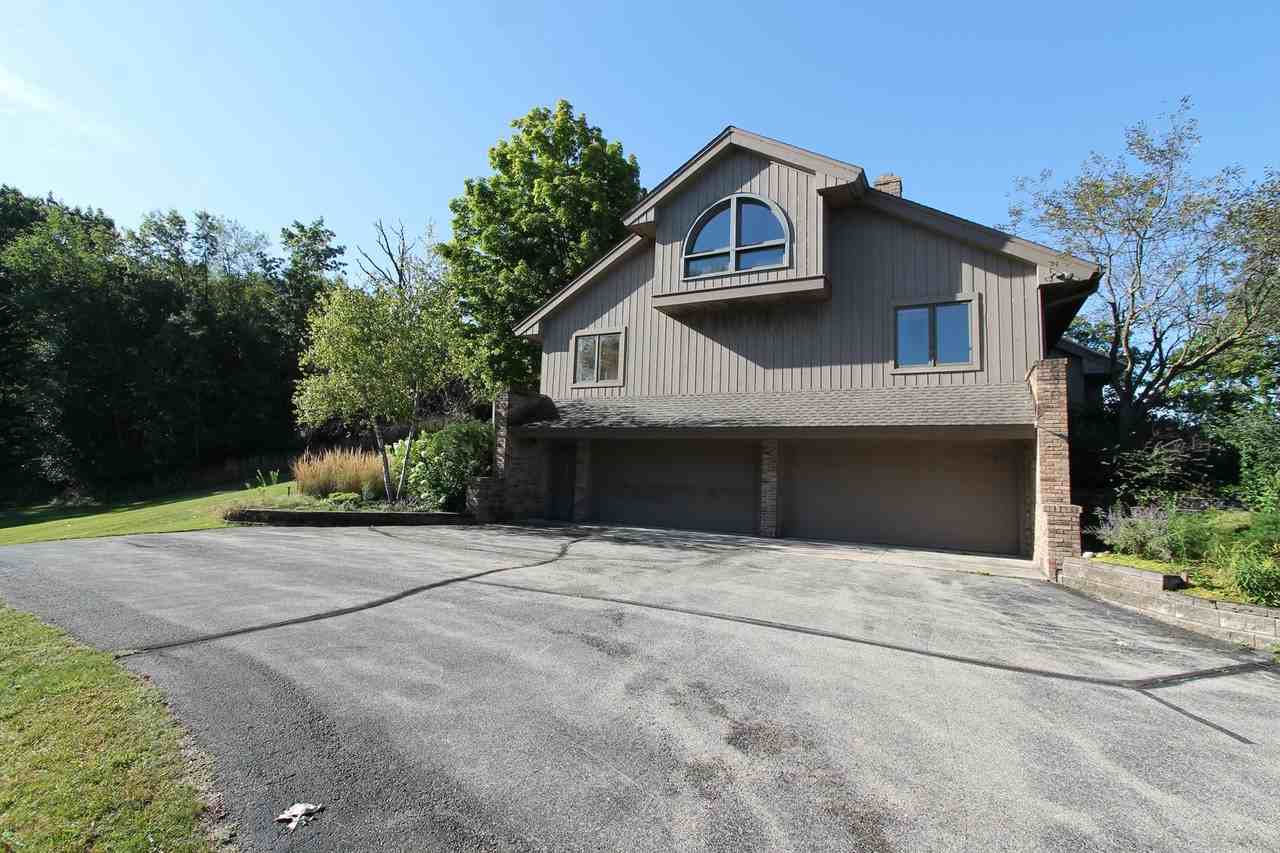 2873 Berndt Road - Photo 2 of 28