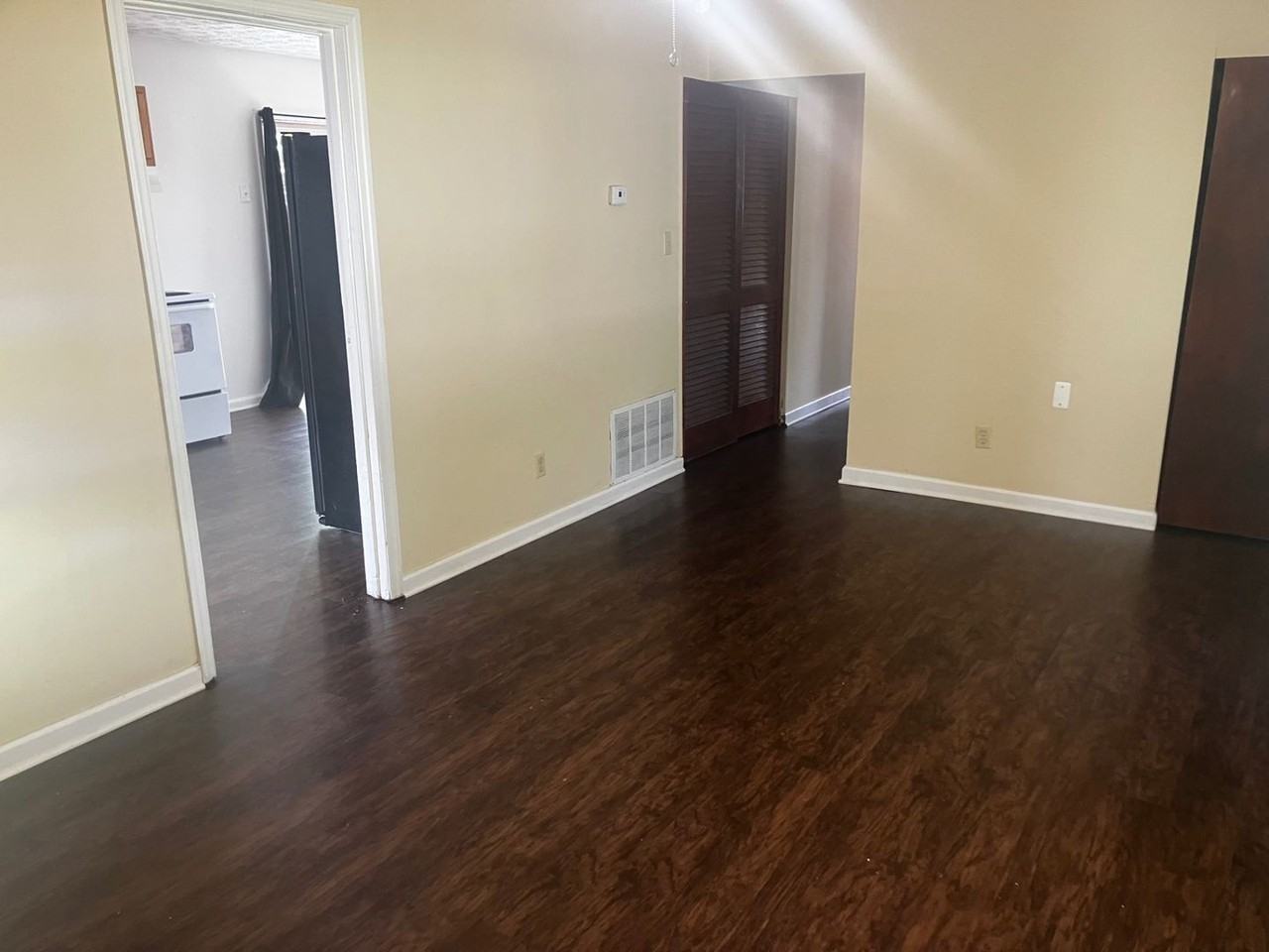 4221 Molane St - Photo 6 of 15