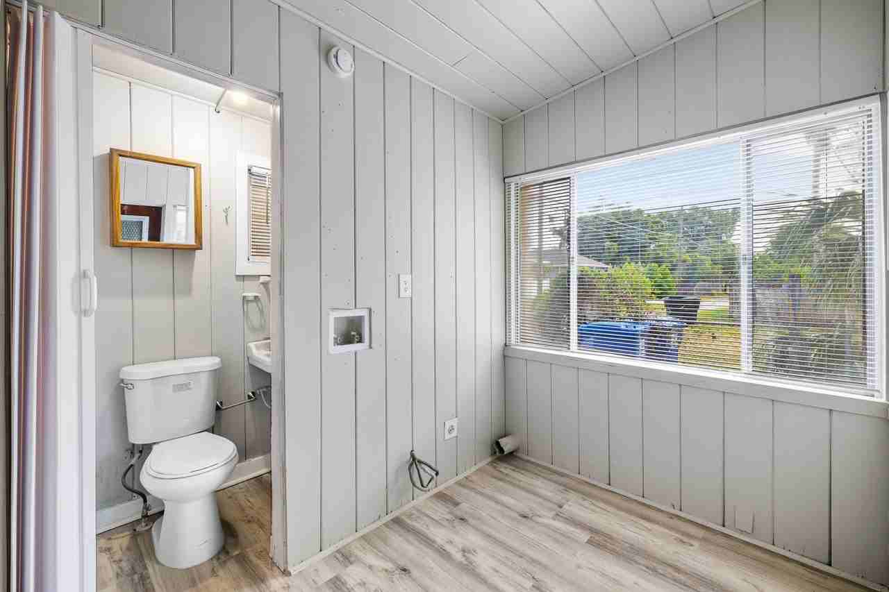 2435 13th Ave N - Photo 6 of 28