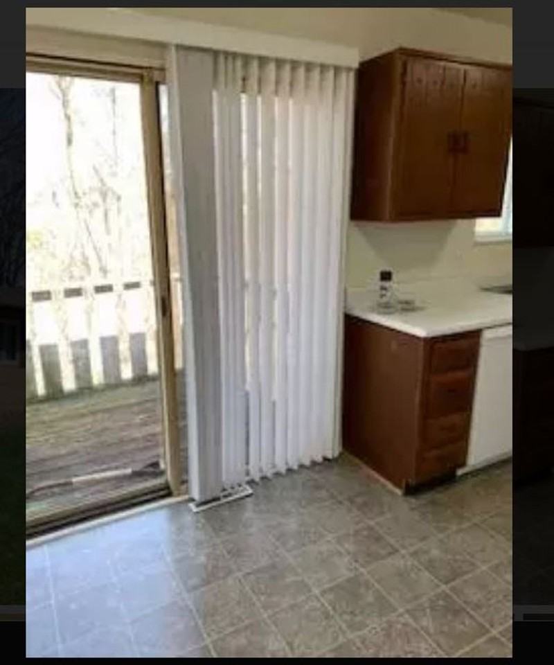 6984 Shattuck Rd - Photo 5 of 20