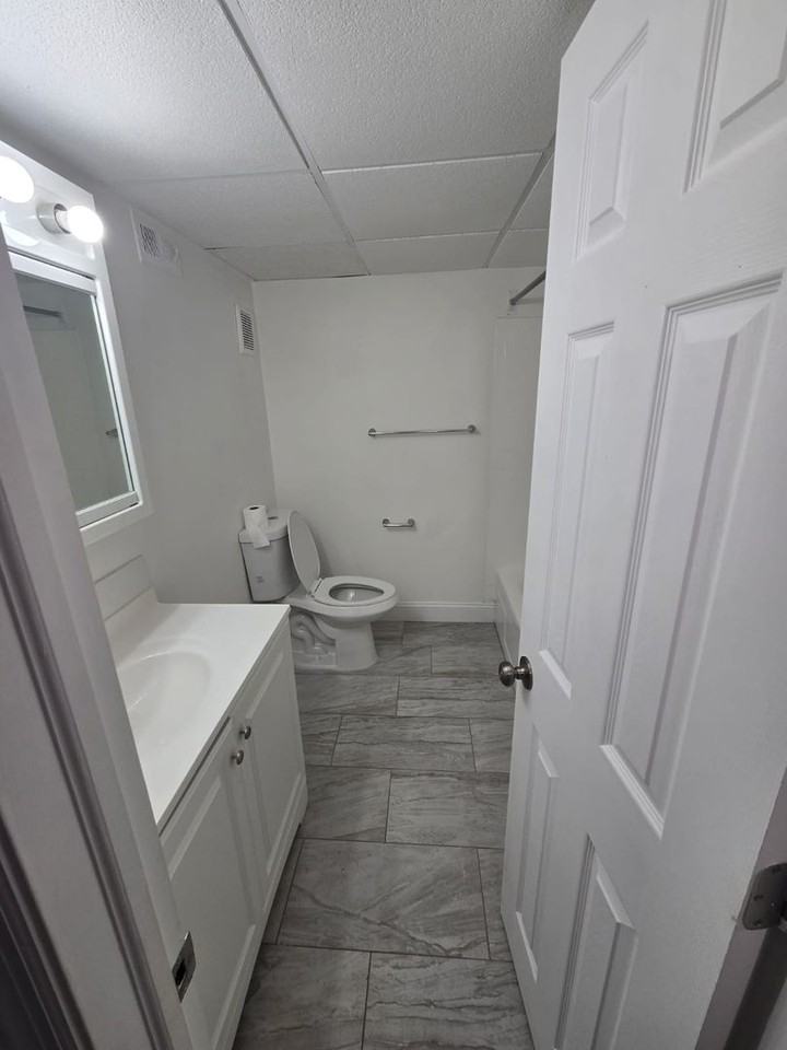 Chateau Apartments - Photo 2 of 50