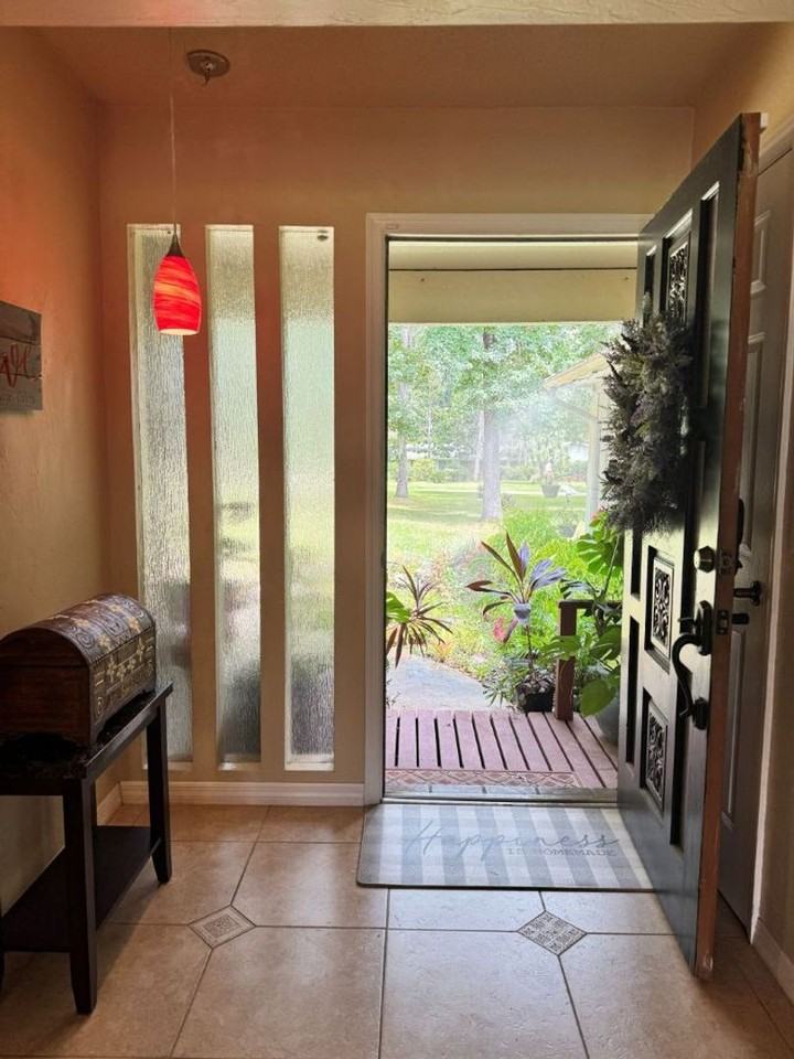 8435 Nw 6th Ave - Photo 2 of 31