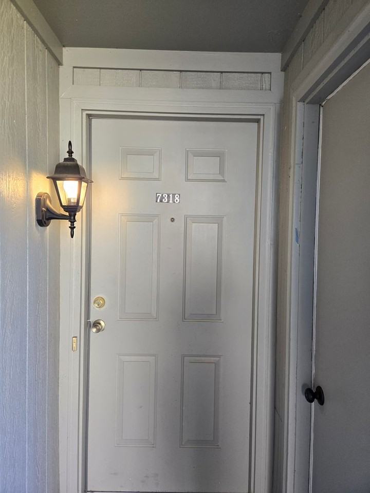 7318 Wrangler Trl - Photo 2 of 10