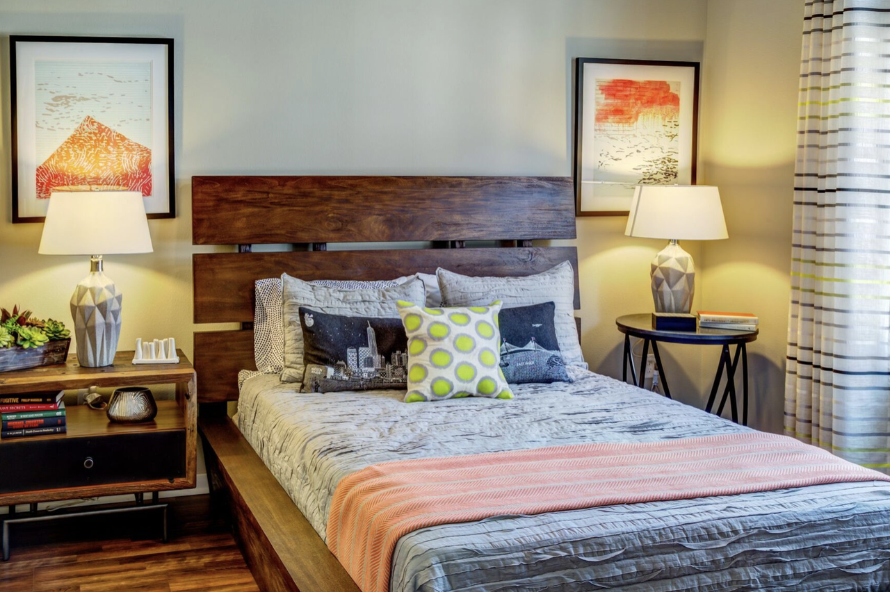 1728 Barton Springs Road - Photo 4 of 11