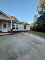 featured image of 8900 Eskabar Dr