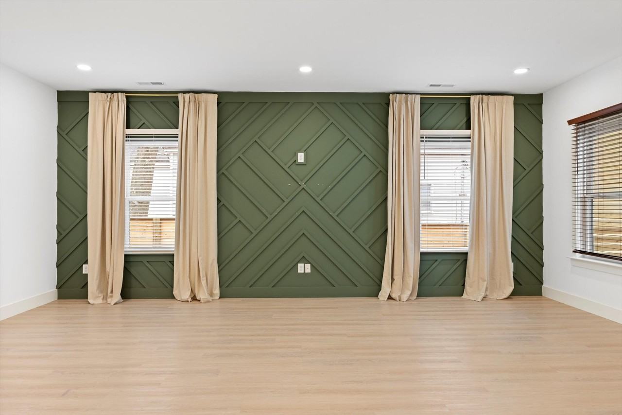 2505 Vance Ave - Photo 5 of 30