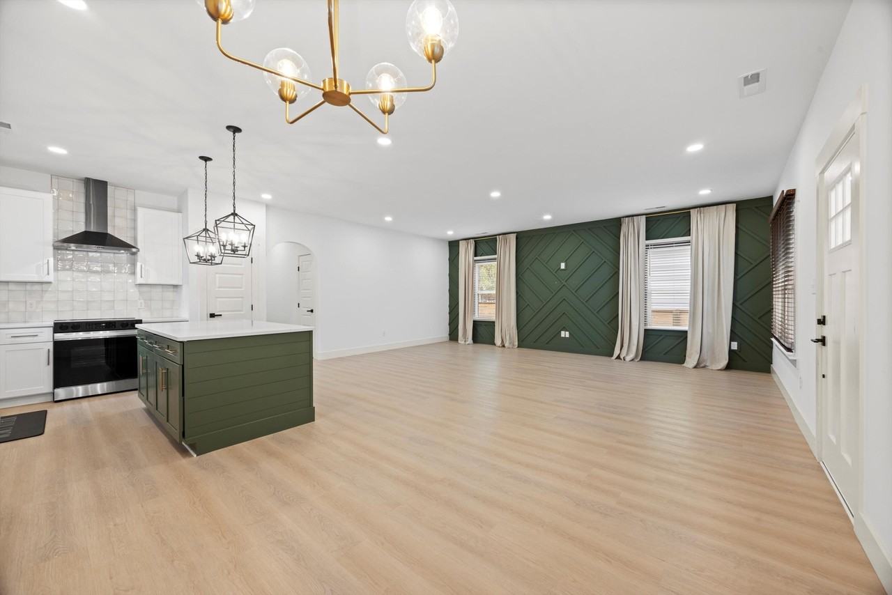 2505 Vance Ave - Photo 7 of 30