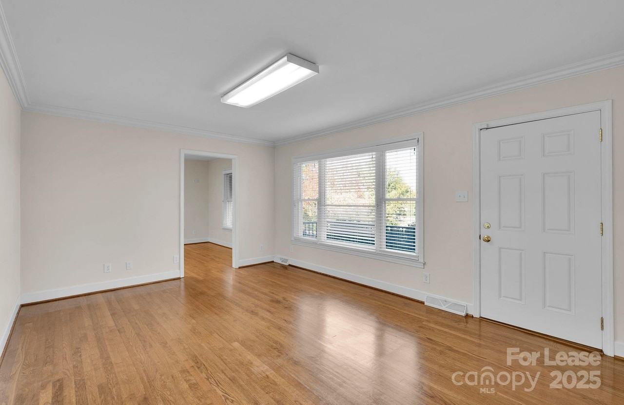 607 Fort Mill Hwy - Photo 2 of 22