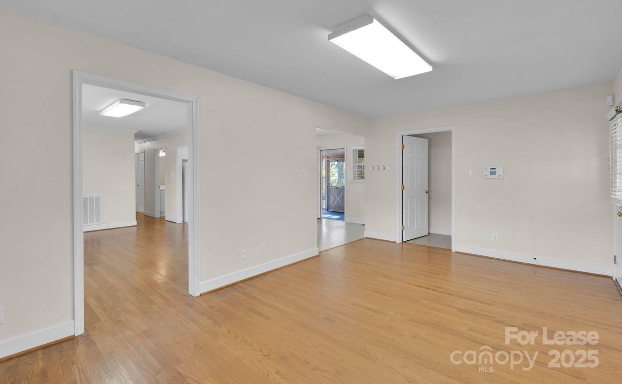 607 Fort Mill Hwy - Photo 7 of 22